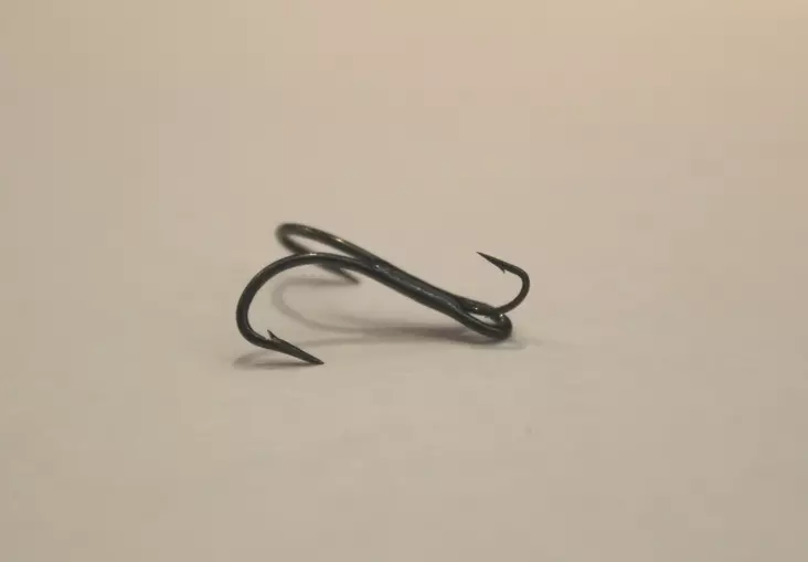 Mustad Lure Ryder with extra hook - Fishing hooks - 8451923548452 - 1