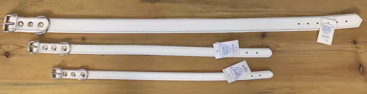 Nahka-Nasta Läder hundhalsband, vit 30mm bred - Hundhalsband och selar - 3950000120956 - 1