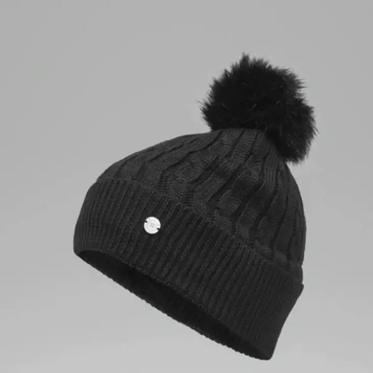 Wahlsten Clara Flätad mössa - Hattar, mössor och kepsar - 3950001271404 - 1